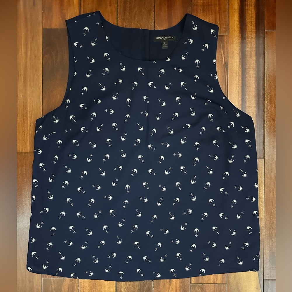 Banana Republic Factory Navy Sleeveless Top with White Anchor Print, L